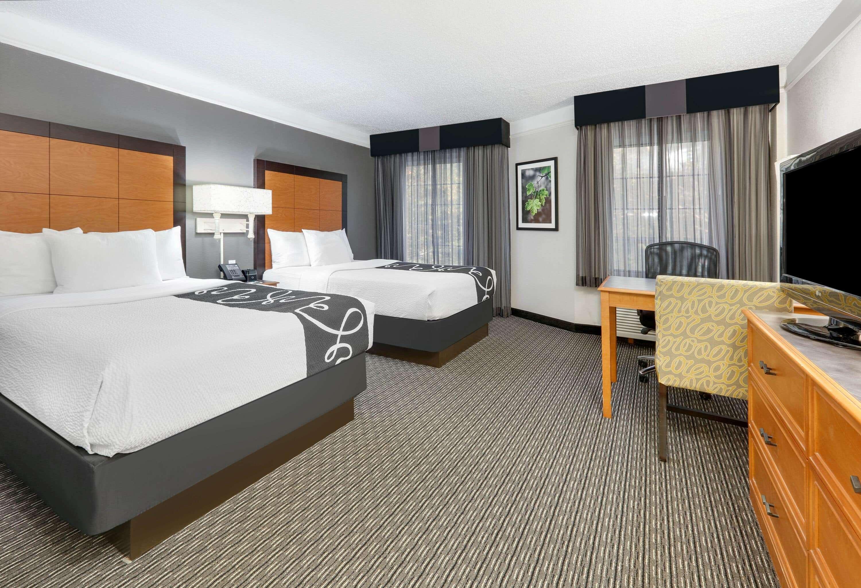 La Quinta By Wyndham Dallas - Addison Galleria Hotel Luaran gambar