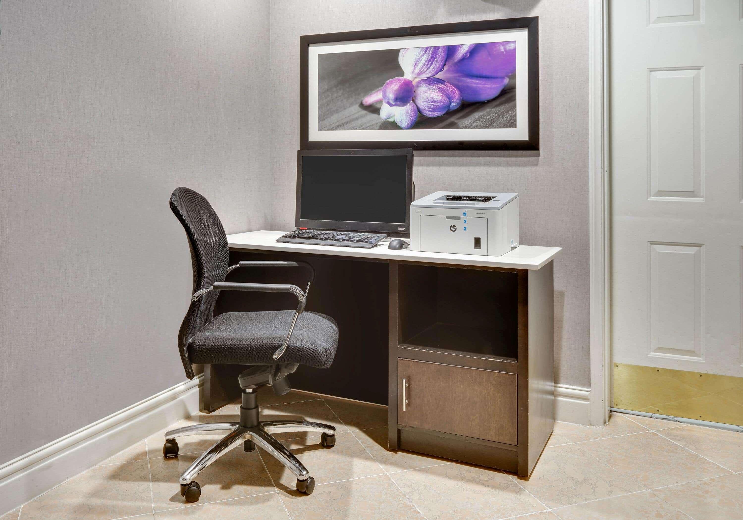 La Quinta By Wyndham Dallas - Addison Galleria Luaran gambar
