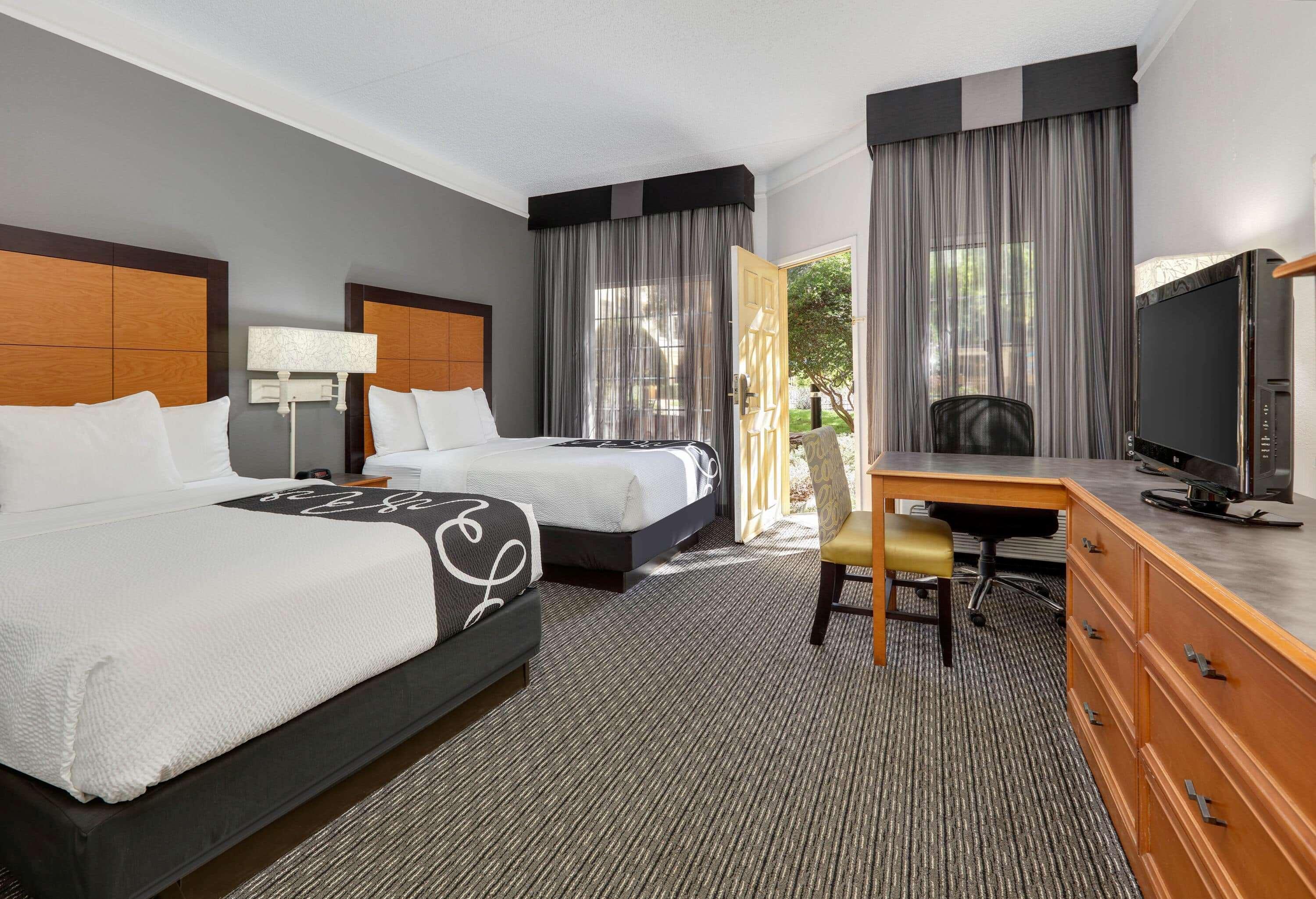 La Quinta By Wyndham Dallas - Addison Galleria Hotel Luaran gambar