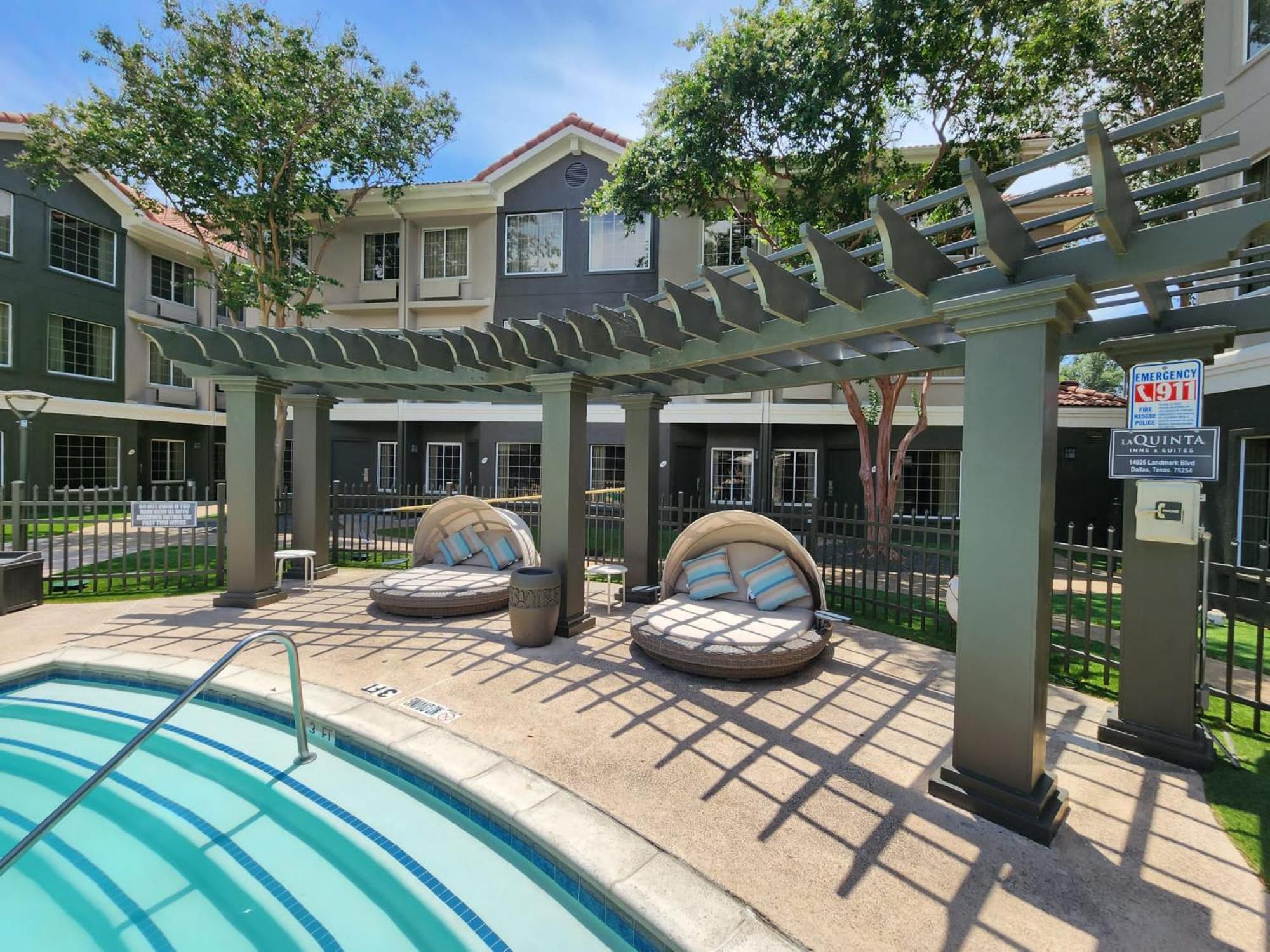 La Quinta By Wyndham Dallas - Addison Galleria Luaran gambar