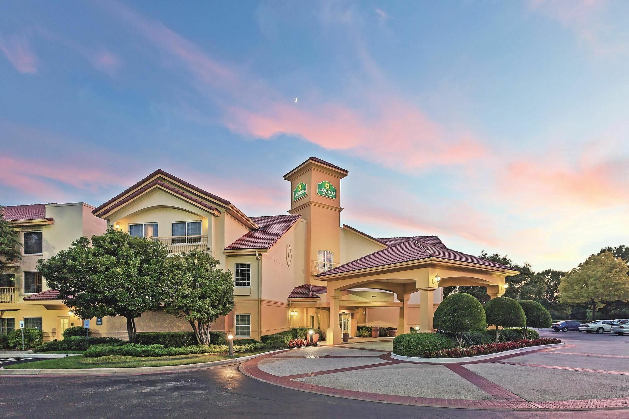 La Quinta By Wyndham Dallas - Addison Galleria Luaran gambar